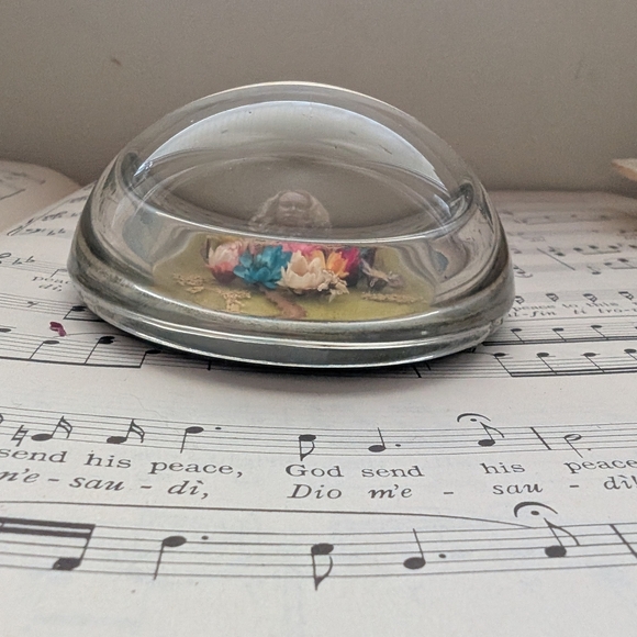 Floral Paperweight with Colorful Flowers - Picture 8 of 10